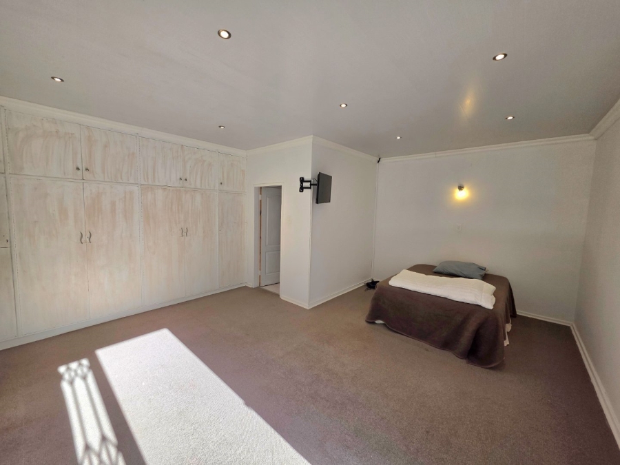 4 Bedroom Property for Sale in Reitz Free State